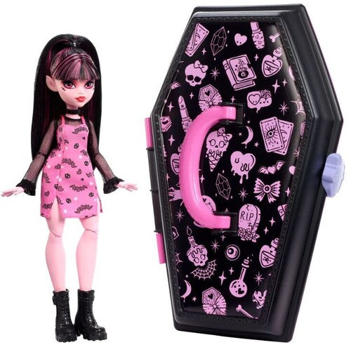 Mattel - Monster High Draculaura Doll and Gore-ganizer