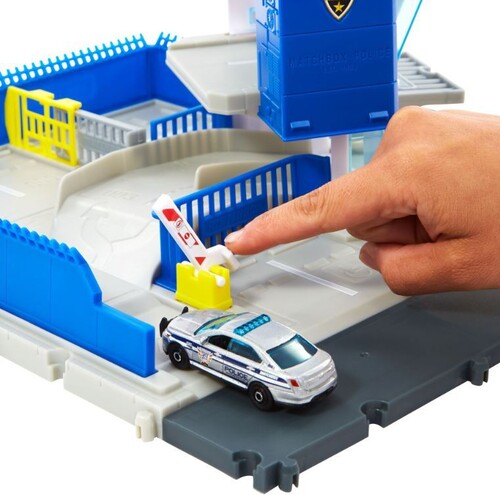 Mattel - Matchbox Action Drivers Police Station Dispatch Playset