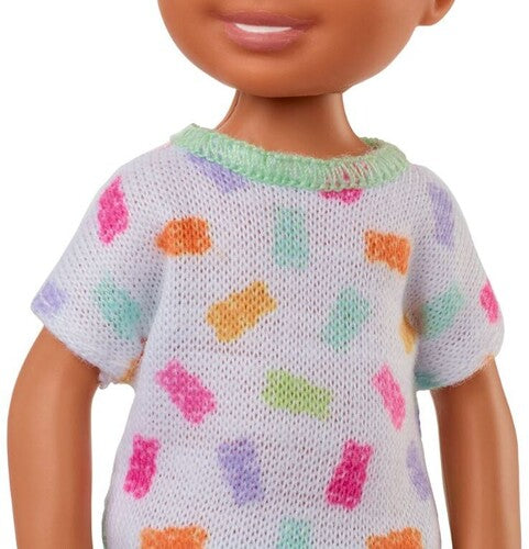 Mattel - Barbie Chelsea Boy Doll with Gummy Bear Shirt, Brunette