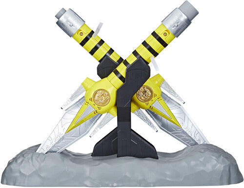 Hasbro Collectibles - Power Rangers Lightning Collection Mighty Morphin Yellow Ranger Power Daggers